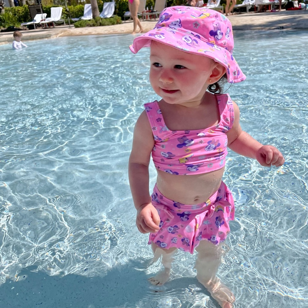 Minnie Mouse bikini